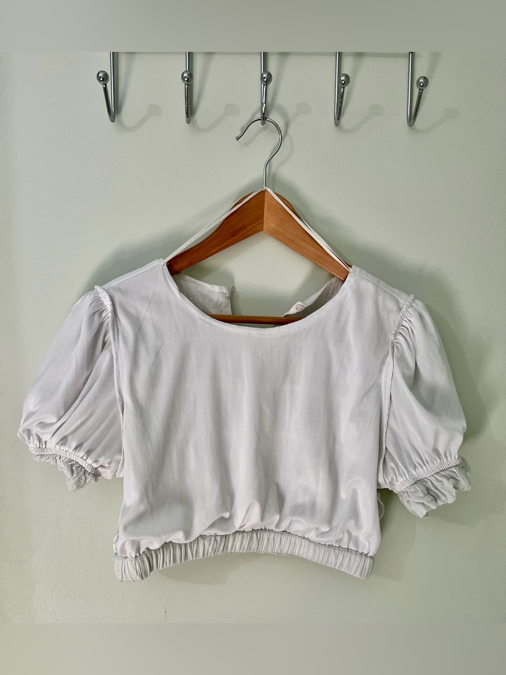 Japna White Textured 💯 Cotton Exterior Puff-Sleeve Crop Top - Picture 4 of 7